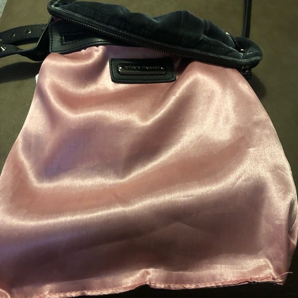 Vintage Steve Madden soft bag with studded handle excellent Condition used once - Picture 9 of 10